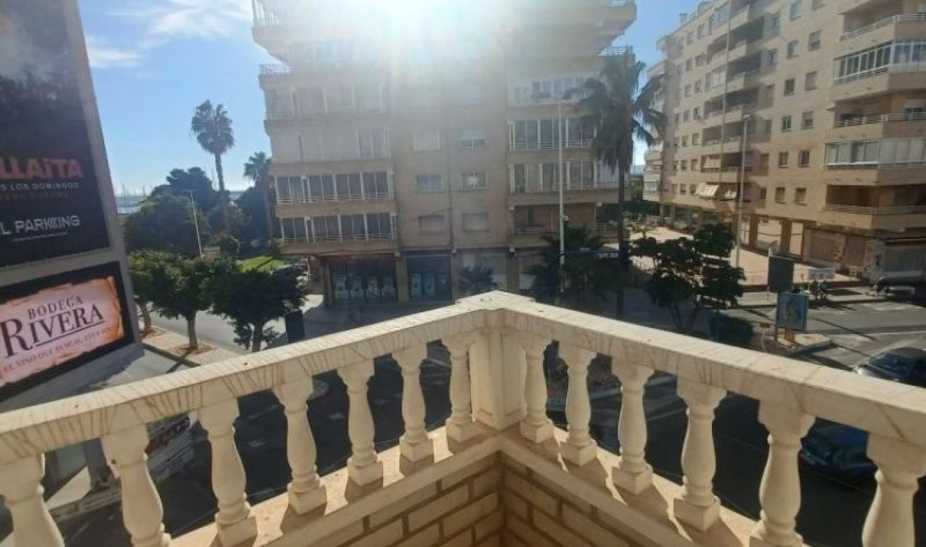 Reventa - Apartamento / piso - Torrevieja - torrevieja