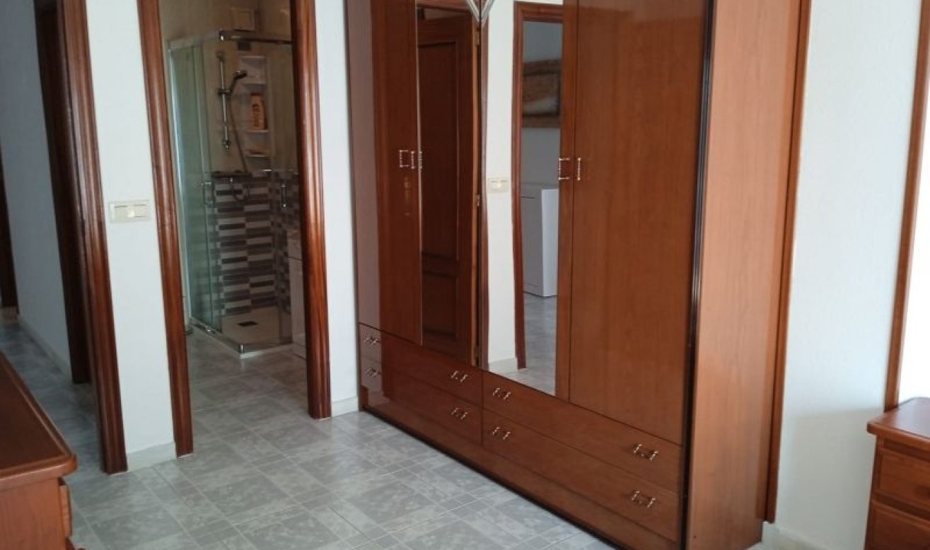 Reventa - Apartamento / piso - Torrevieja - torrevieja