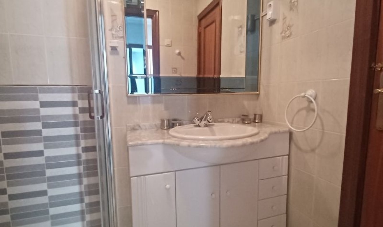 Reventa - Apartamento / piso - Torrevieja - torrevieja