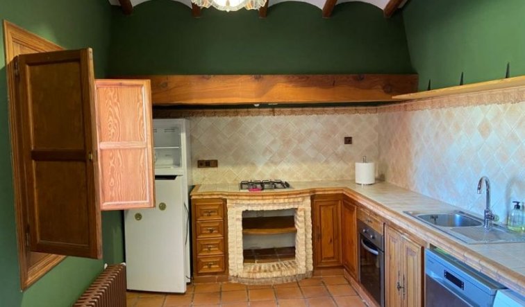 Resale - Villa - Hondón de las Nieves