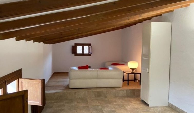 Resale - Villa - Hondón de las Nieves