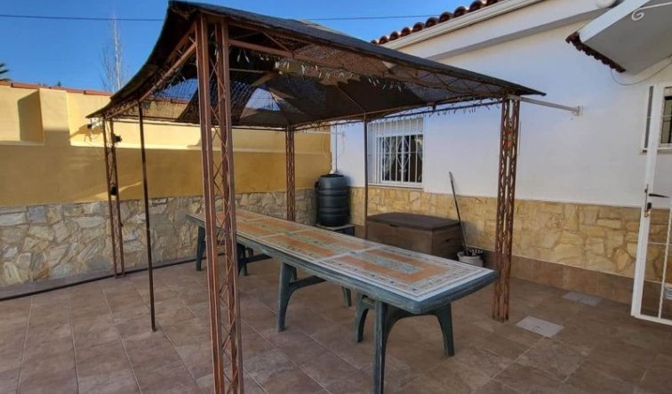 Resale - Villa - La Romana