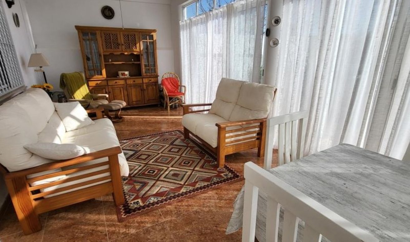 Resale - Villa - La Romana