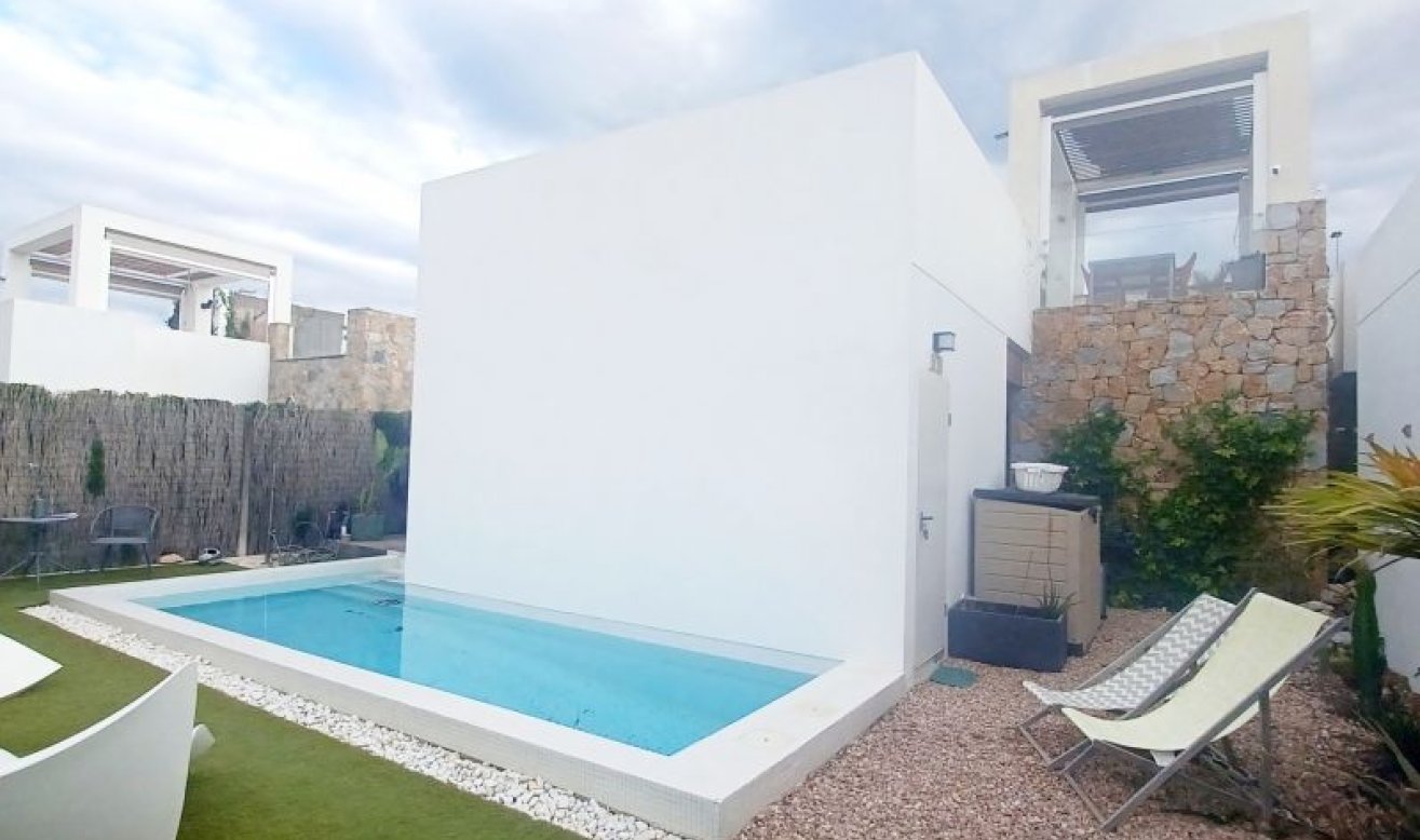 Revente - Villa - Orihuela Costa