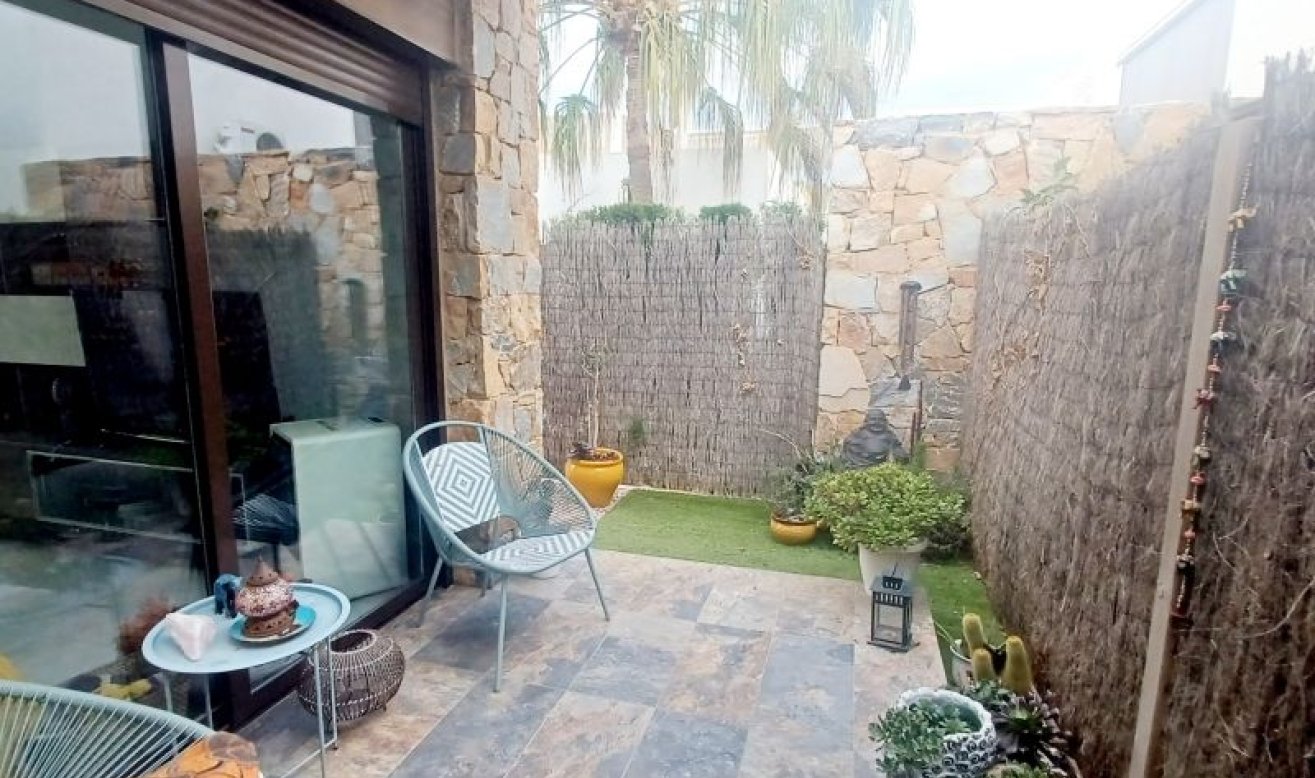 Revente - Villa - Orihuela Costa