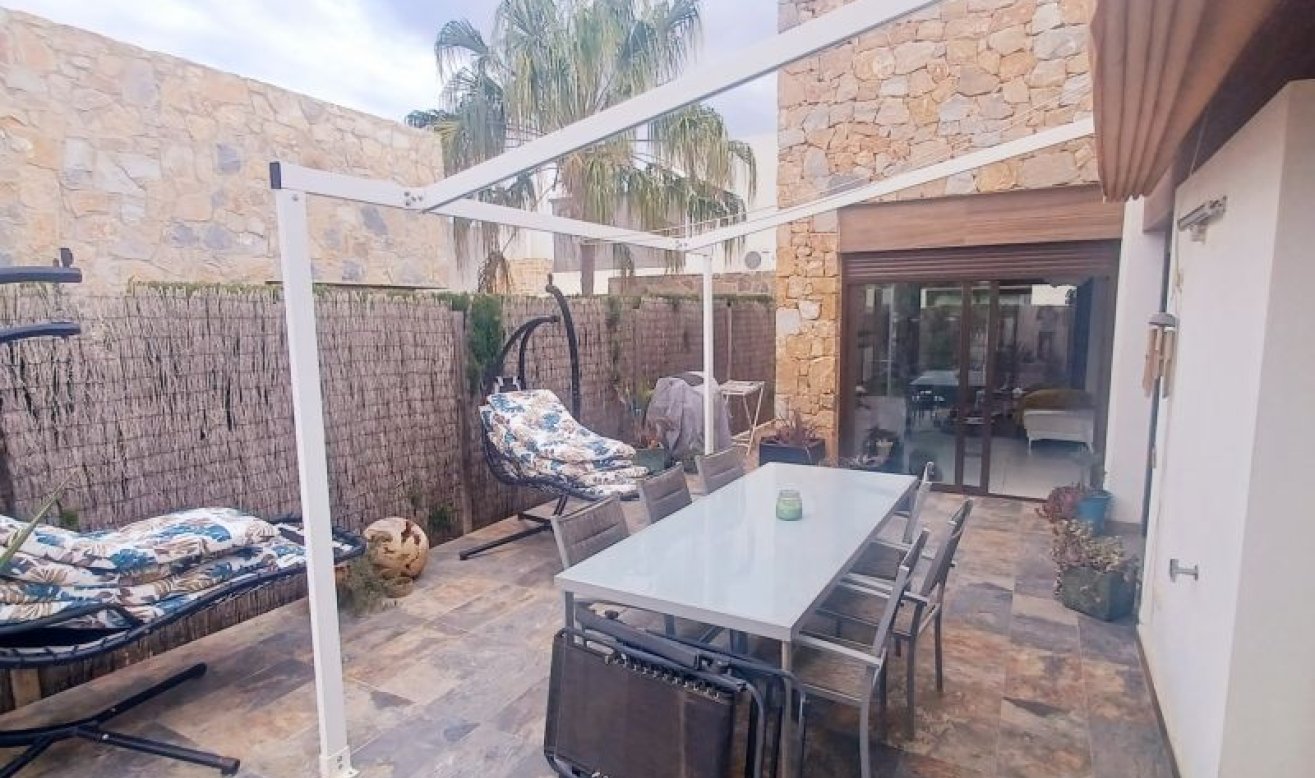 Revente - Villa - Orihuela Costa