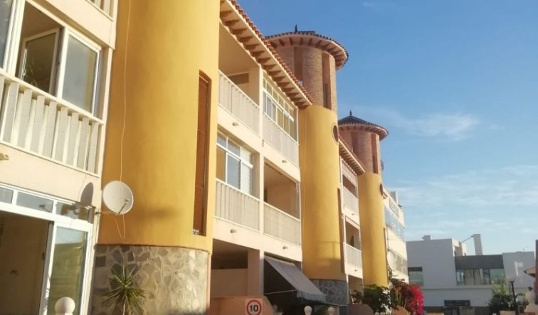 Reventa - Apartamento / piso - Orihuela Costa