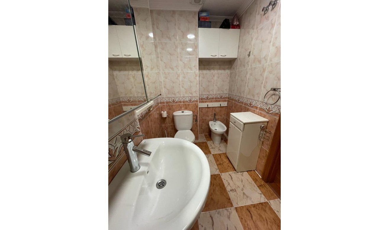Reventa - Apartamento / piso - Orihuela Costa