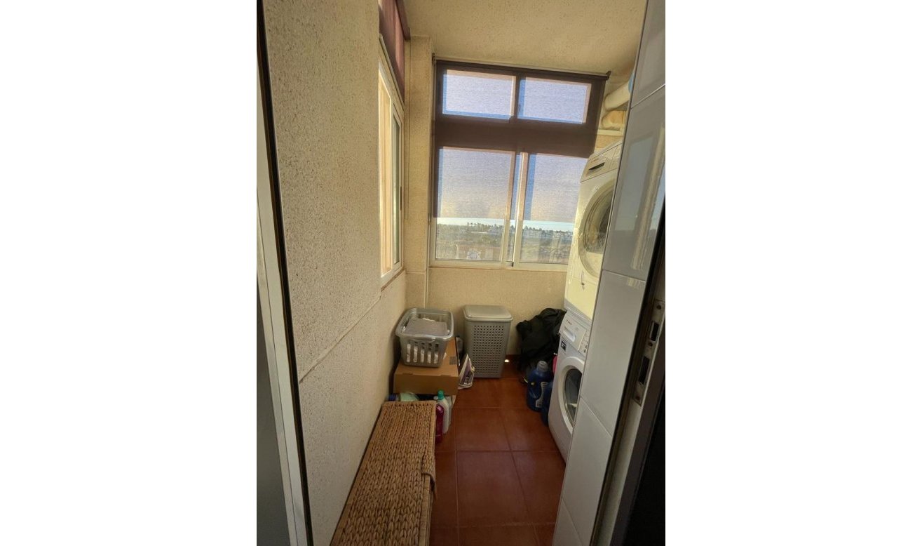 Reventa - Apartamento / piso - Orihuela Costa