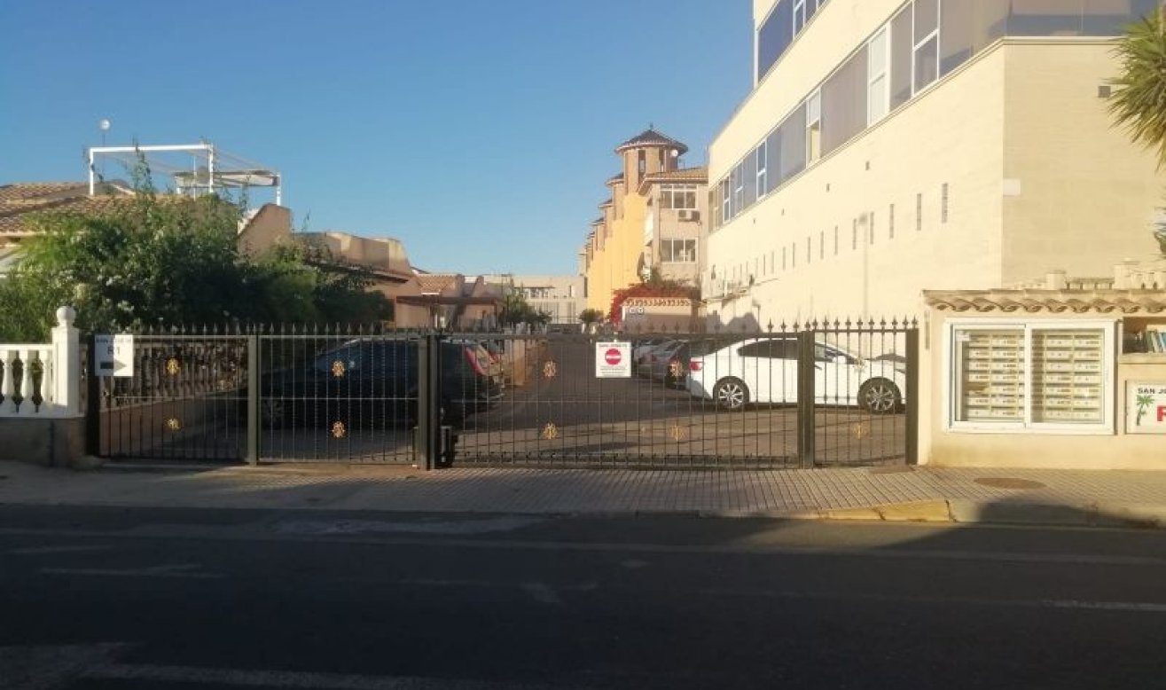 Reventa - Apartamento / piso - Orihuela Costa