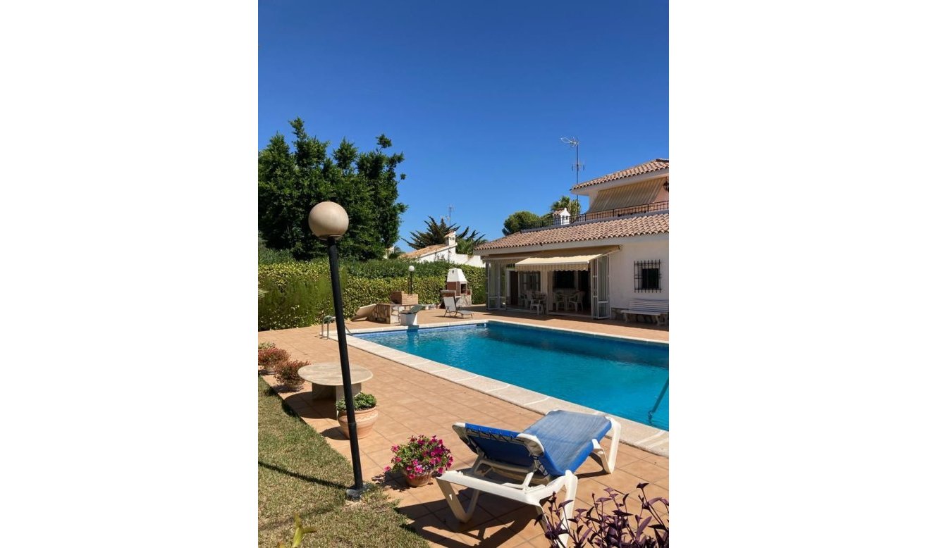 Reventa - Villa - Orihuela Costa