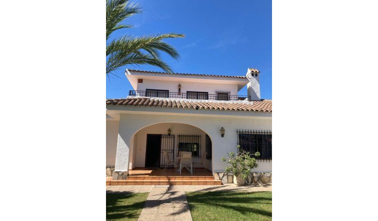 Reventa - Villa - Orihuela Costa