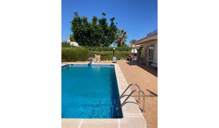 Reventa - Villa - Orihuela Costa