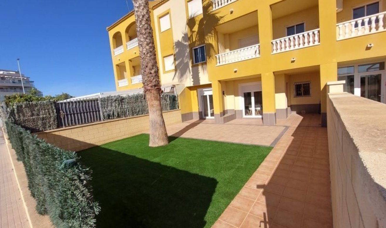 Reventa - Apartamento / piso - Orihuela Costa