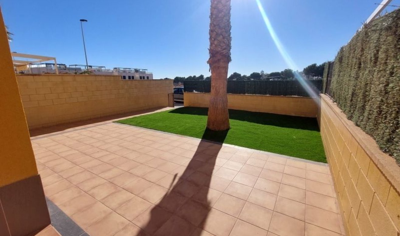 Reventa - Apartamento / piso - Orihuela Costa