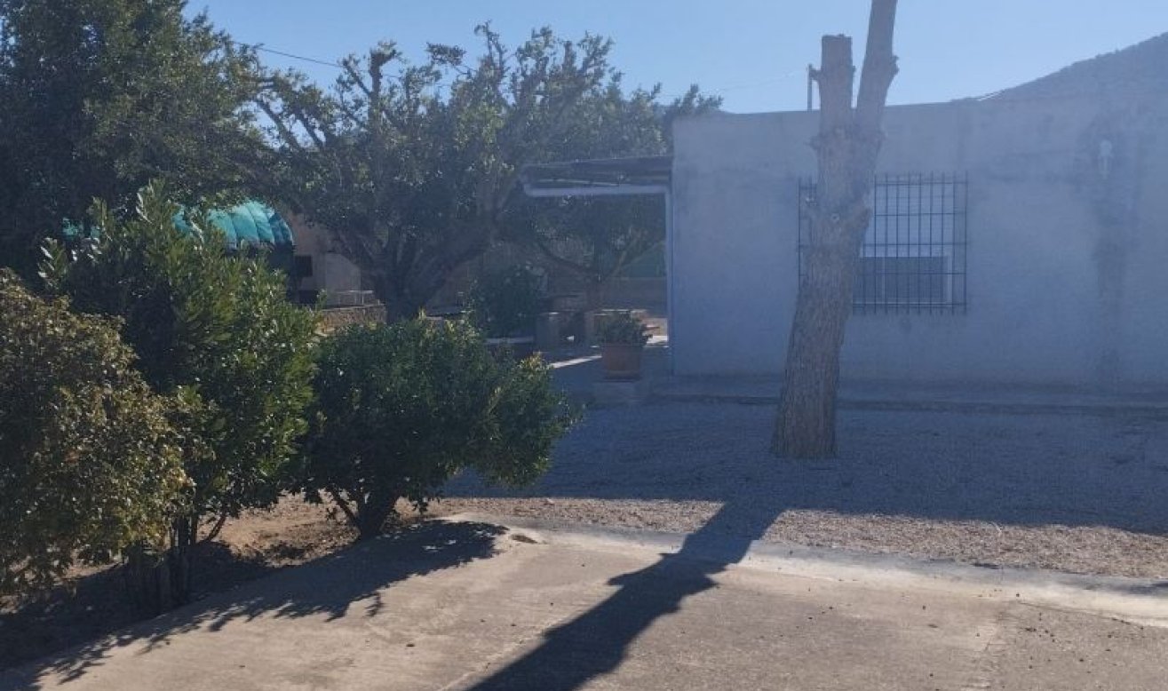 Reventa - Country house - Hondón de las Nieves