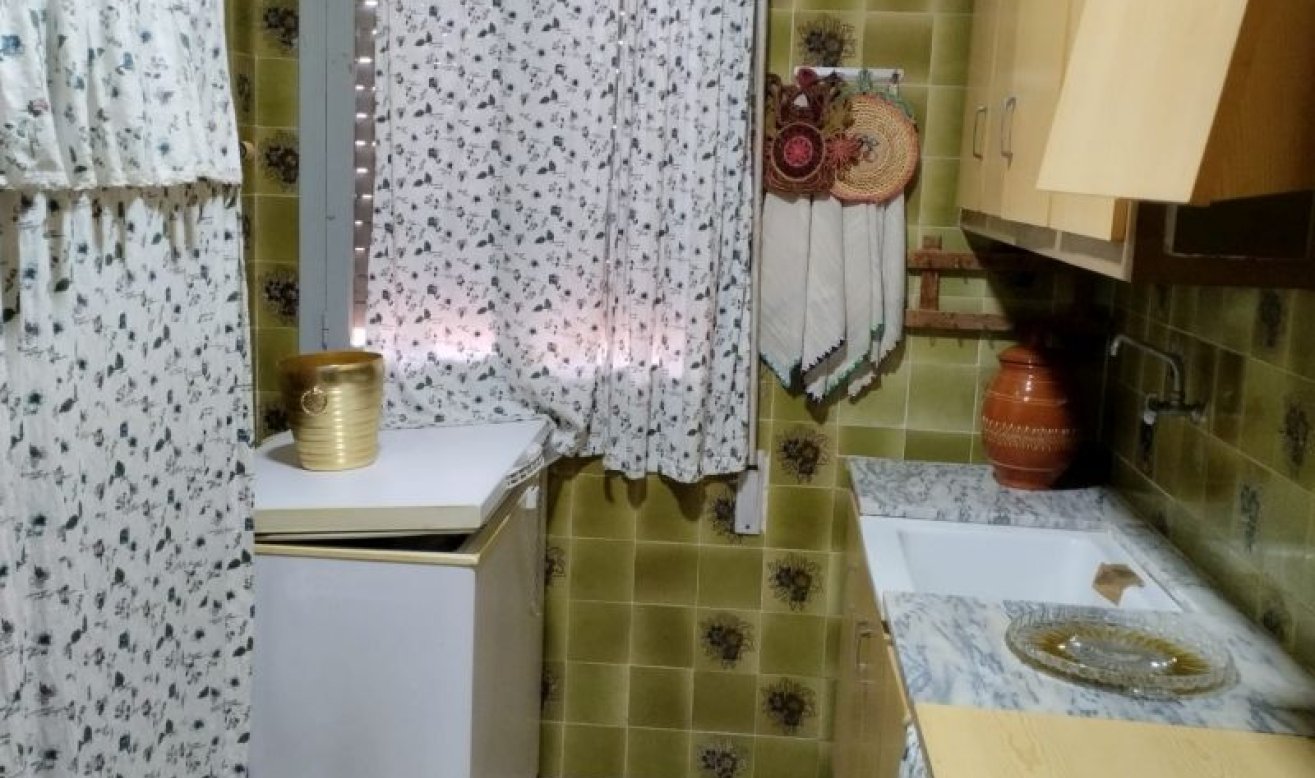 Revente - Country house - Hondón de las Nieves