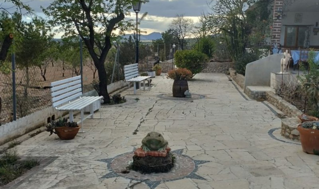 Revente - Country house - Hondón de las Nieves