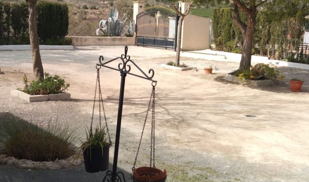 Reventa - Country house - Hondón de las Nieves