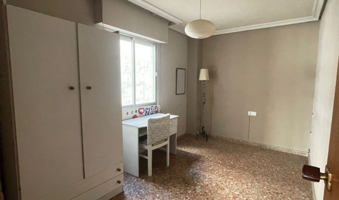 Resale - Apartment / flat - Torrevieja - torrevieja