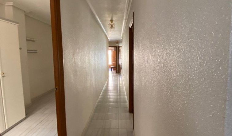 Reventa - Apartamento / piso - Hondón de las Nieves