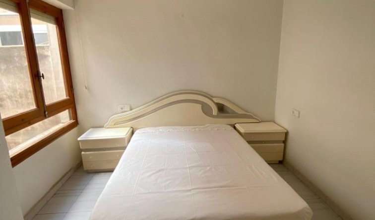 Reventa - Apartamento / piso - Hondón de las Nieves