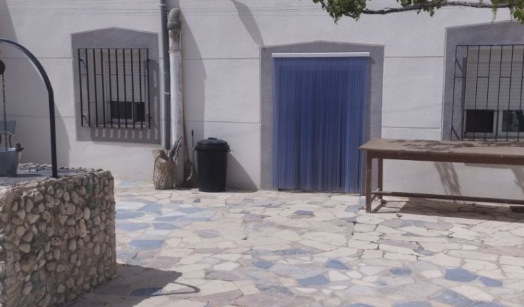 Resale - Villa - La Romana