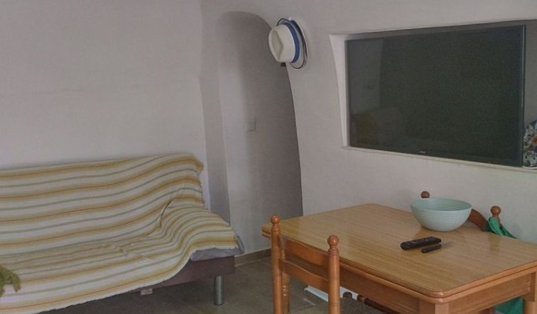 Resale - Villa - La Romana
