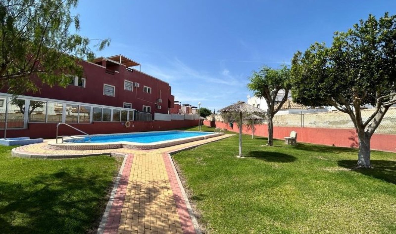 Reventa - Bungalow - Orihuela Costa