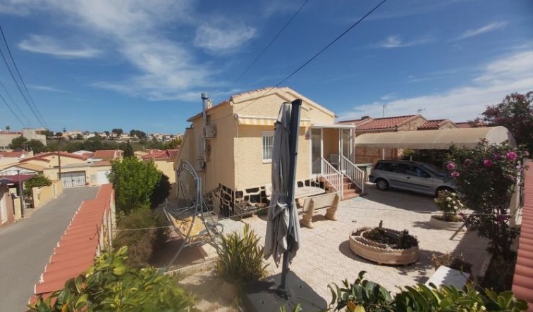Resale - Villa - San Fulgencio