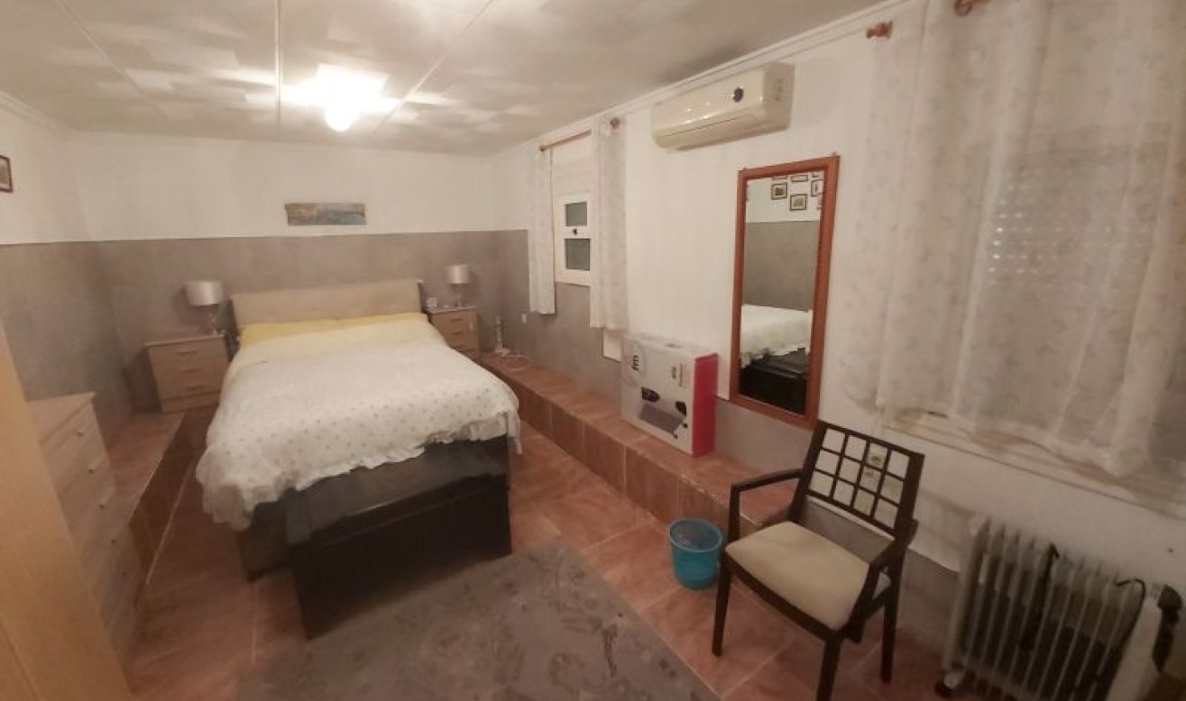 Resale - Villa - San Fulgencio
