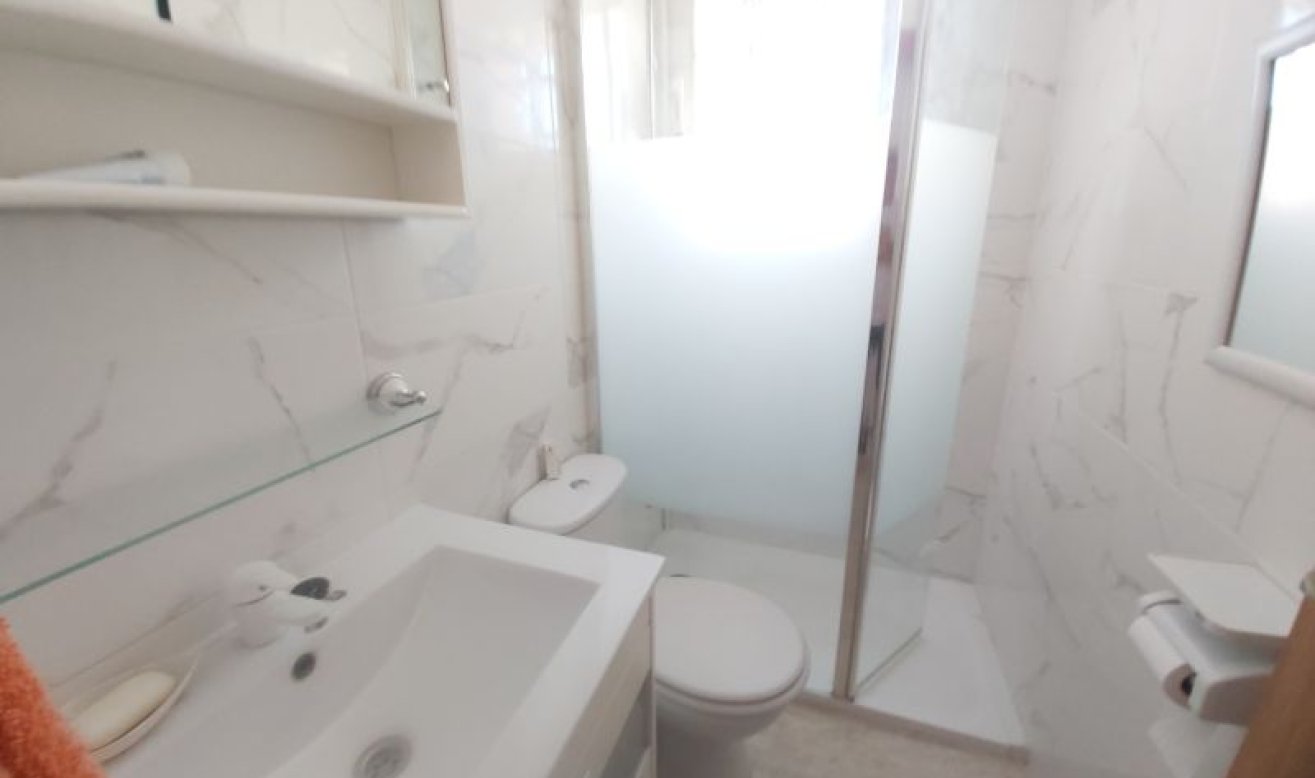 Resale - Villa - San Fulgencio