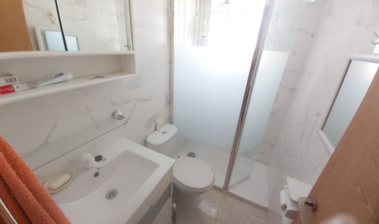 Resale - Villa - San Fulgencio