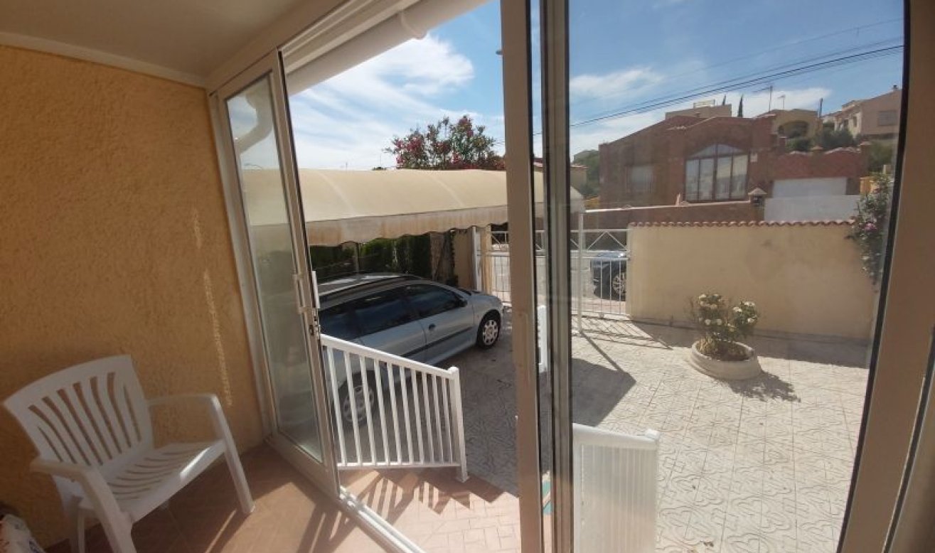 Resale - Villa - San Fulgencio