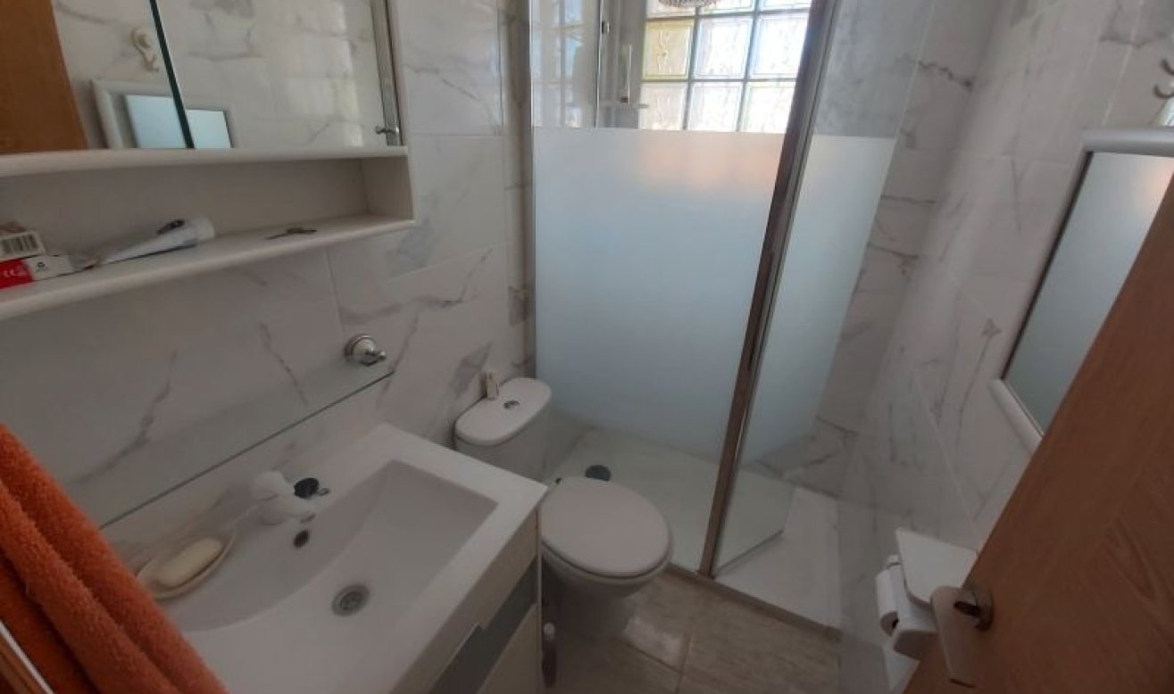Resale - Villa - San Fulgencio
