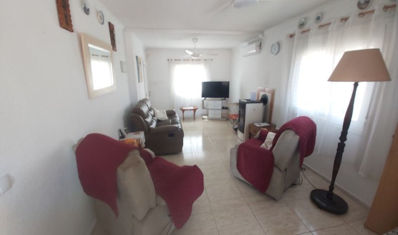 Resale - Villa - San Fulgencio