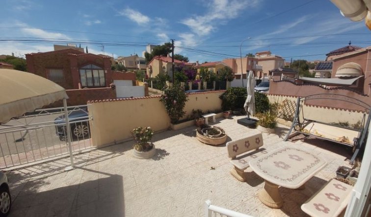 Resale - Villa - San Fulgencio