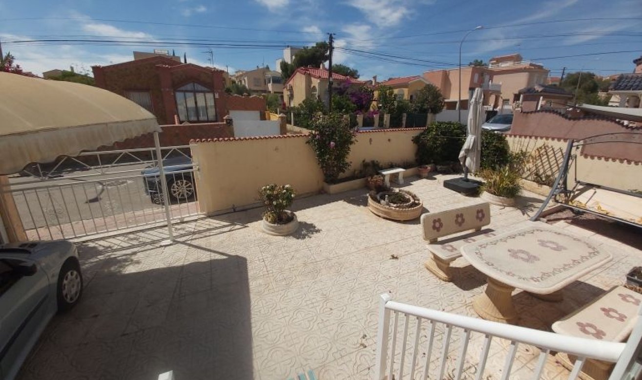 Resale - Villa - San Fulgencio