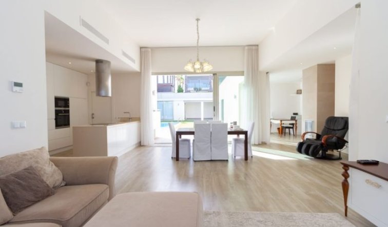 Reventa - Villa - Benijofar