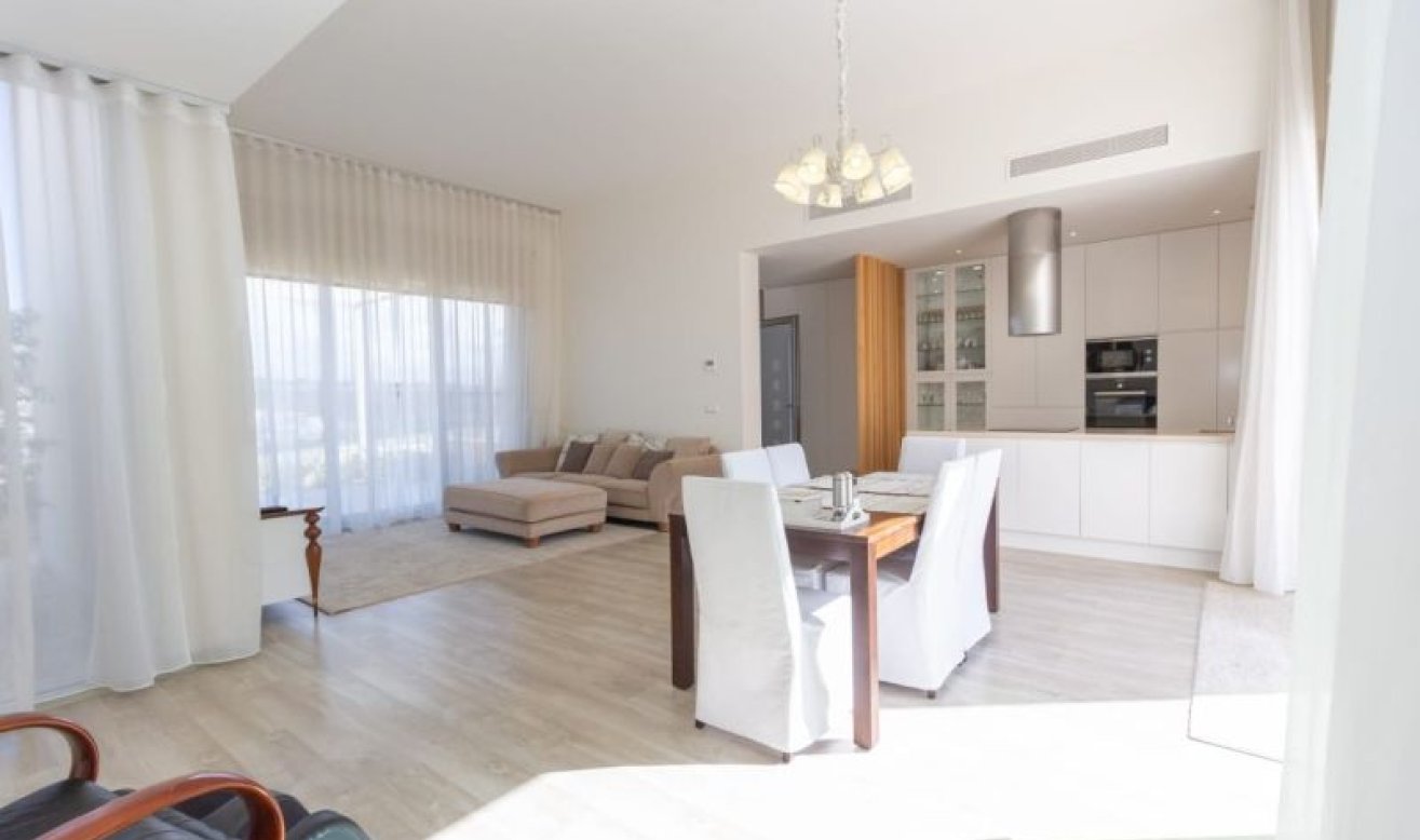 Reventa - Villa - Benijofar