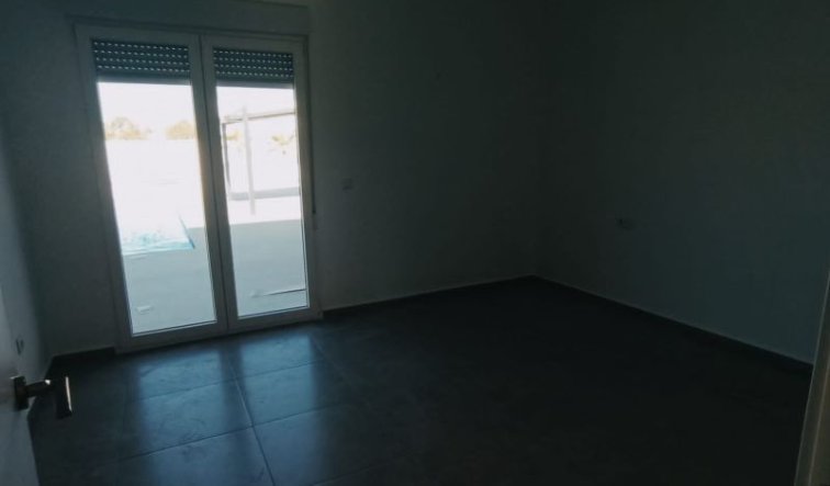 Resale - Villa - Macisvenda