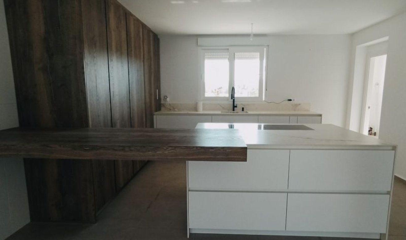 Resale - Villa - Macisvenda