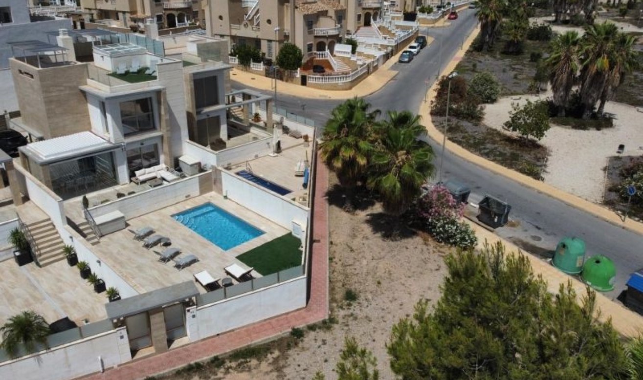 Reventa - Villa - Orihuela Costa