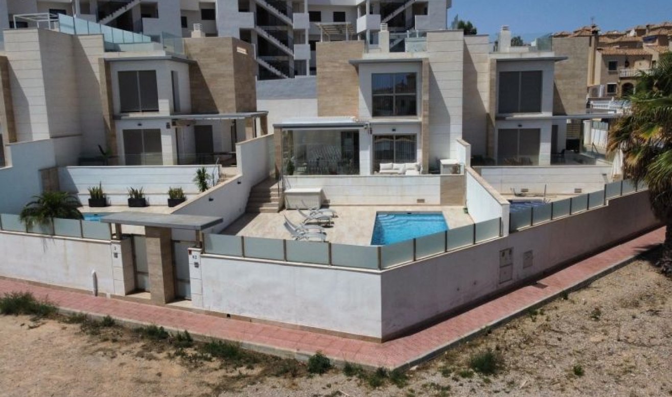 Reventa - Villa - Orihuela Costa