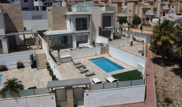 Reventa - Villa - Orihuela Costa