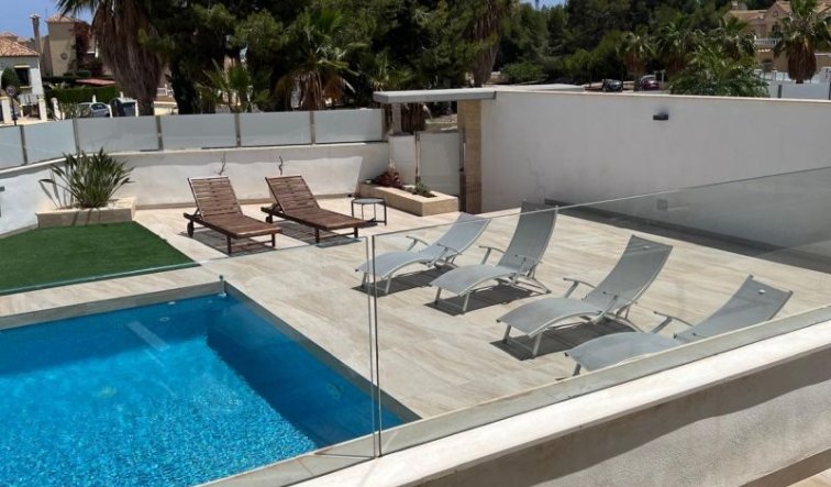 Reventa - Villa - Orihuela Costa