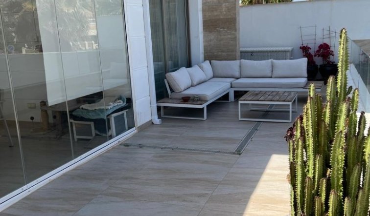 Reventa - Villa - Orihuela Costa