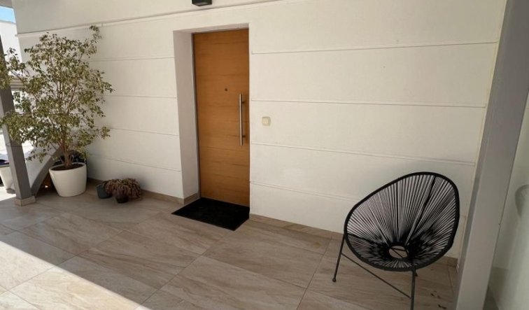 Reventa - Villa - Orihuela Costa