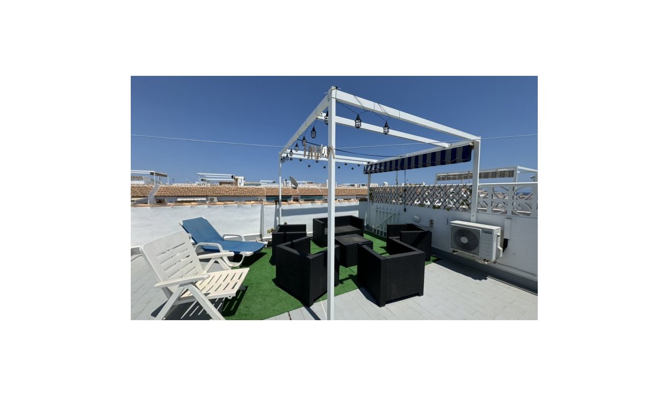 Resale - Apartment / flat - Orihuela Costa