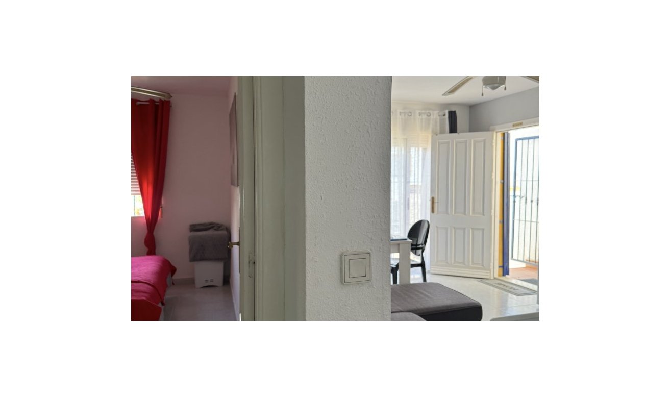 Resale - Apartment / flat - Orihuela Costa